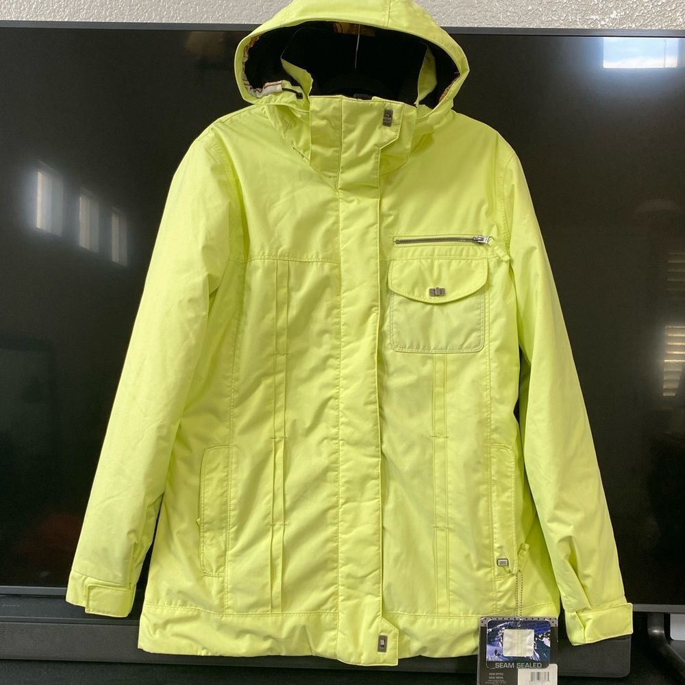 NWT PWDR Room Women's Ski Snowboard Jacket Lemon Yellow, Size M